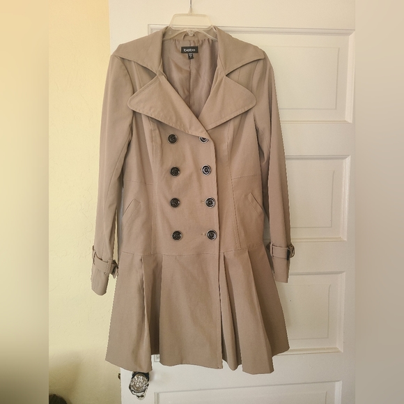 Womens trench coat - Picture 1 of 5